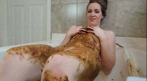 Beauty Shit Porn - Crazy Bathroom Scat Beauty â€“ Smearing Body, Scat porn video