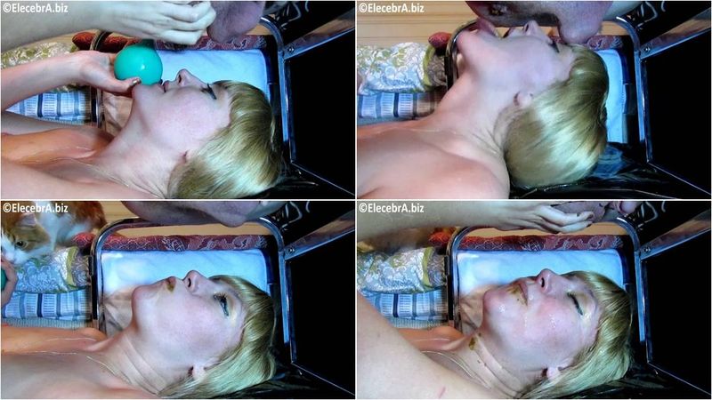 tn-Elecebra-club_-_Deep_Push_Shit_Brings_To_Vomit_Video_2.Scrin