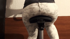 SweetBettyParlour – Shit Training Panty POOPING (Full HD 1080)