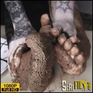 Please! Eat Shit from my Feet – SweetBettyParlour – Full HD 1080 (Scat Solo, Smearing, Poop) 14/12/2017